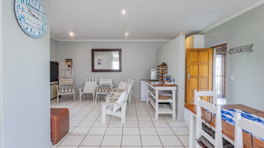 3 Bedroom Property for Sale in Struisbaai Western Cape
